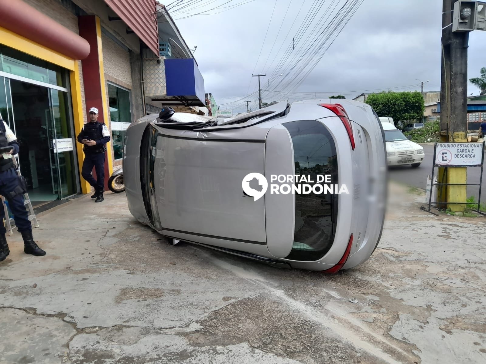 Passageira Fica Ferida Ap S Motorista De Aplicativo Avan Ar