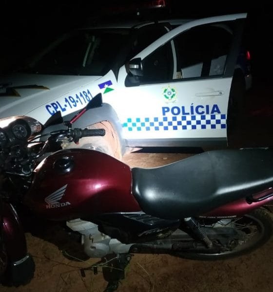 Polícia Militar recupera duas motos furtadas e prende acusado portando arma de fogo