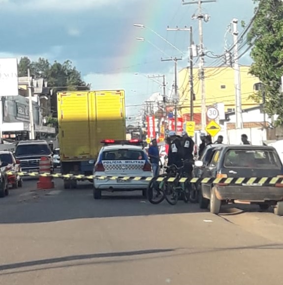 Caminhão atropela e mata ciclista em Porto Velho

