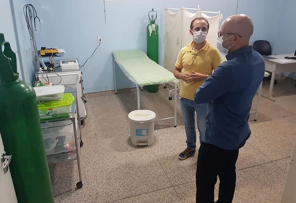 Palitot visita unidade que receberá pacientes do Corona em Porto Velho