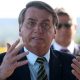 "Pago até R$ 1.000" se auxílio sair do salário de deputados, diz Bolsonaro