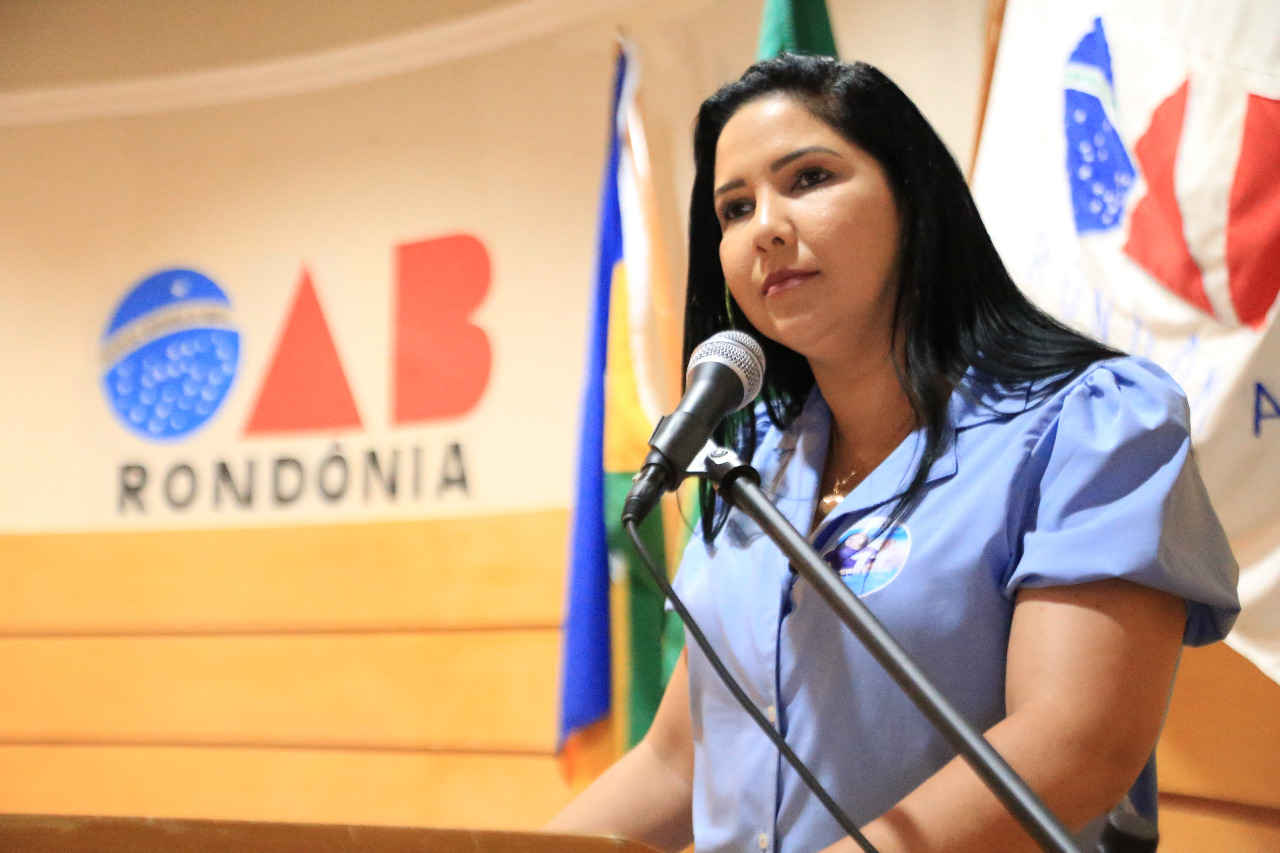 Cristiane Lopes e a importância de ser candidata Ficha Limpa