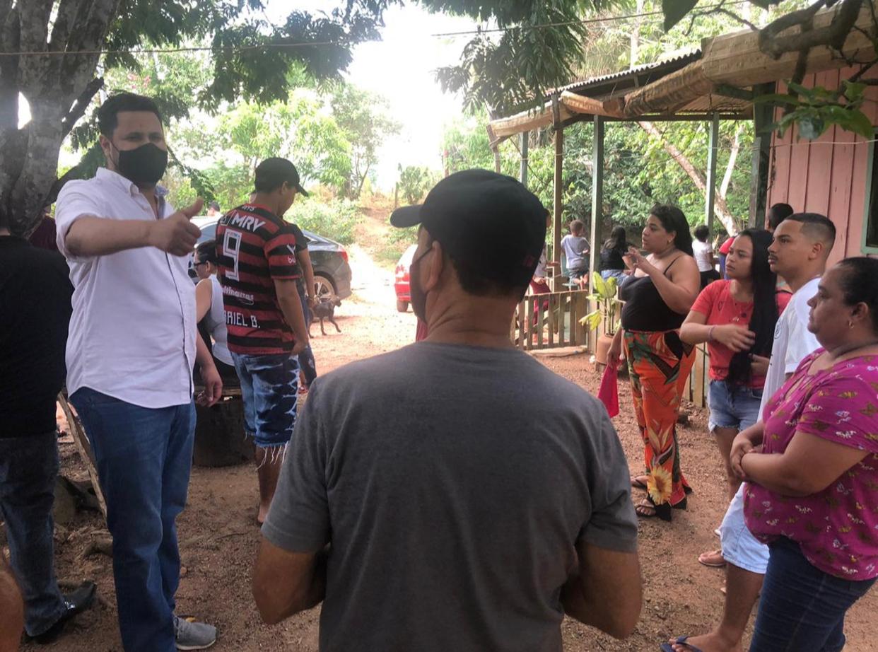 Samuel Costa apresenta propostas para moradores de setor chacareiro em Porto Velho