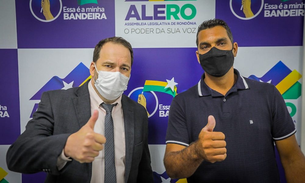 Presidente Alex Redano garante R$ 300 mil para recuperação de estradas em São Miguel do Guaporé