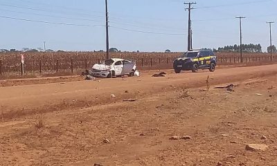 Homem rouba táxi em Mato Grosso e morre após capotar o carro em Rondônia