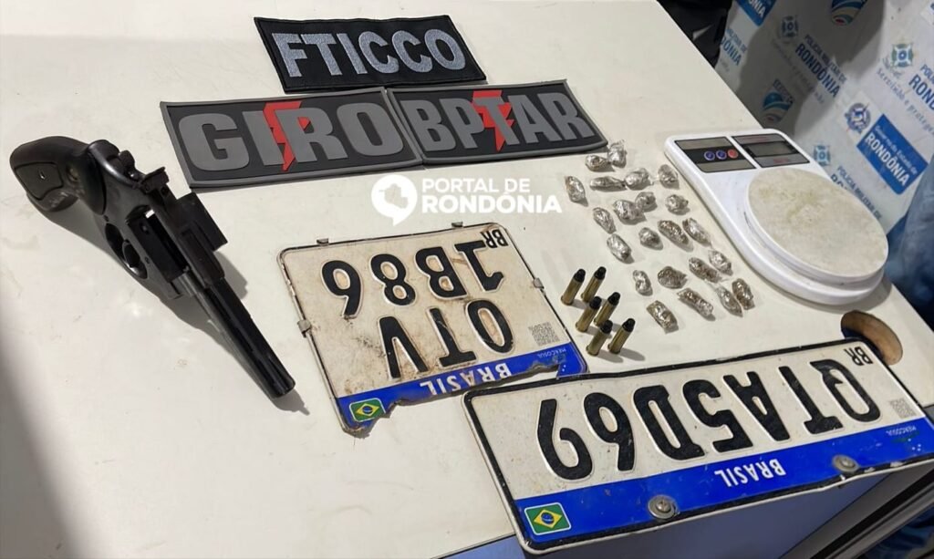WhatsApp-Image-2025-06-06-at-11.10.44-1-1024x613 Criminosos são presos com drogas, arma e munições em cerco policial na zona sul