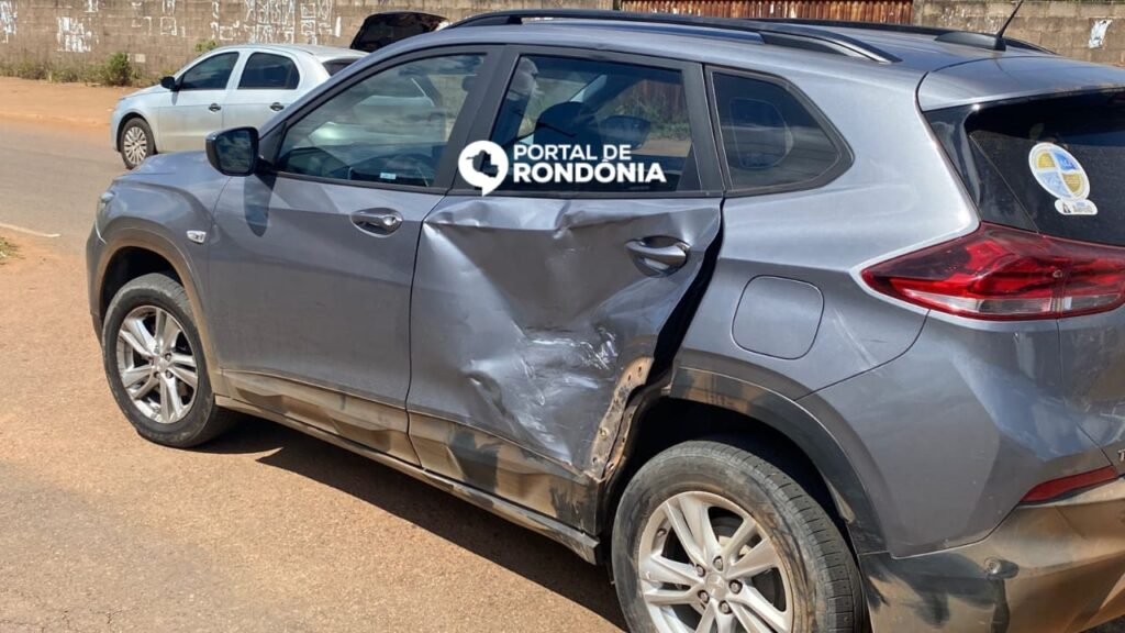 WhatsApp-Image-2025-06-06-at-12.44.33-1-1024x576 Motociclista fica ferido em acidente com carro na zona leste