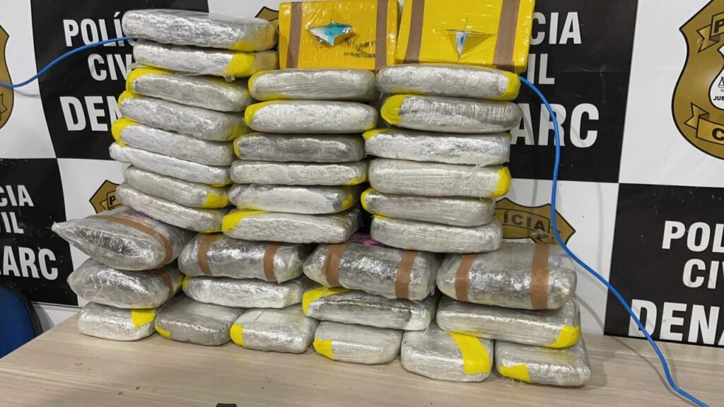 1000805017-1024x576 Denarc prende traficante com grande quantidade de drogas na zona sul de Porto Velho