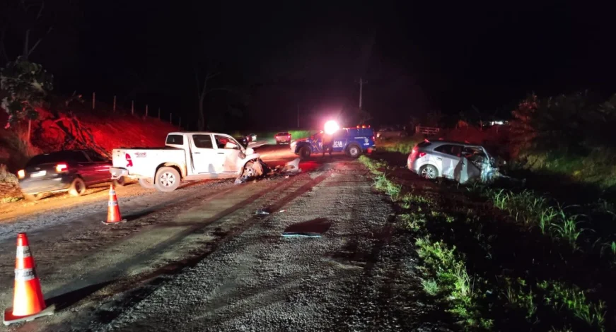 Captura-de-tela-2026-02-15-111015 Irmãos morrem em grave acidente entre carro e caminhonete no interior de Rondônia