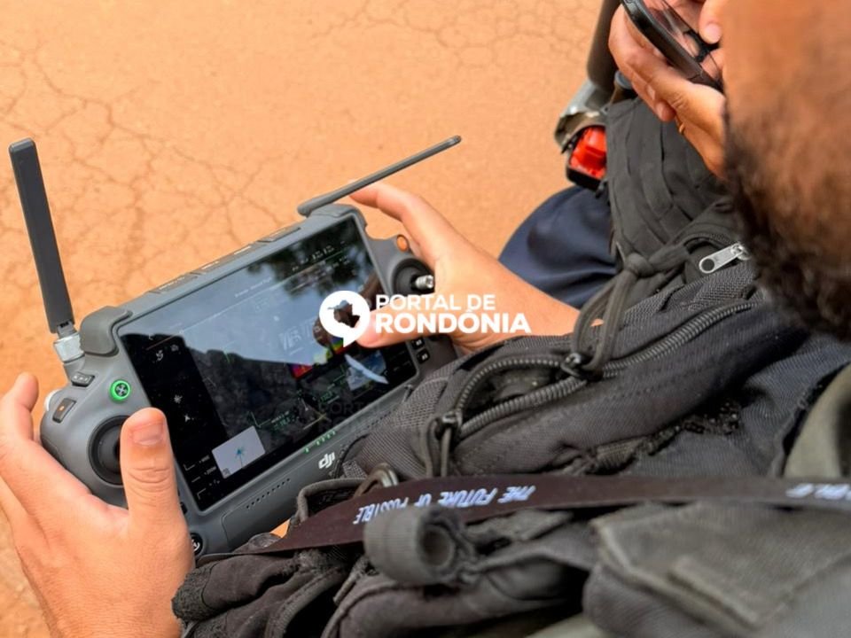 WhatsApp-Image-2026-03-05-at-08.20.57-1 Bandidos são presos após trocarem tiros com o bpchoque e carro roubado é recuperado