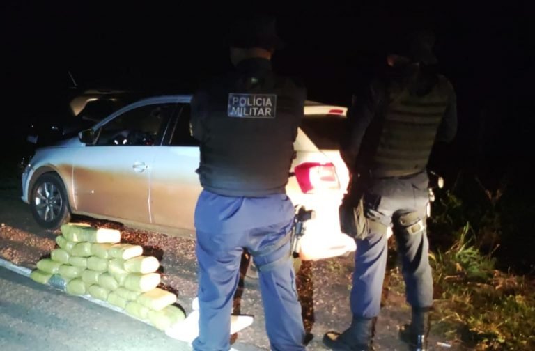 WhatsApp-Image-2026-03-26-at-08.48.16-e1774529754360-768x504-1 Motorista é preso com quase 25 quilos de maconha durante abordagem policial