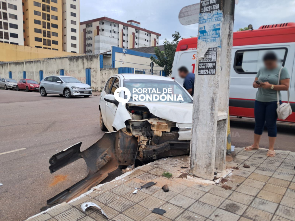 image-32-1024x768 Motorista fica ferida em acidente envolvendo dois carros no centro de Porto Velho