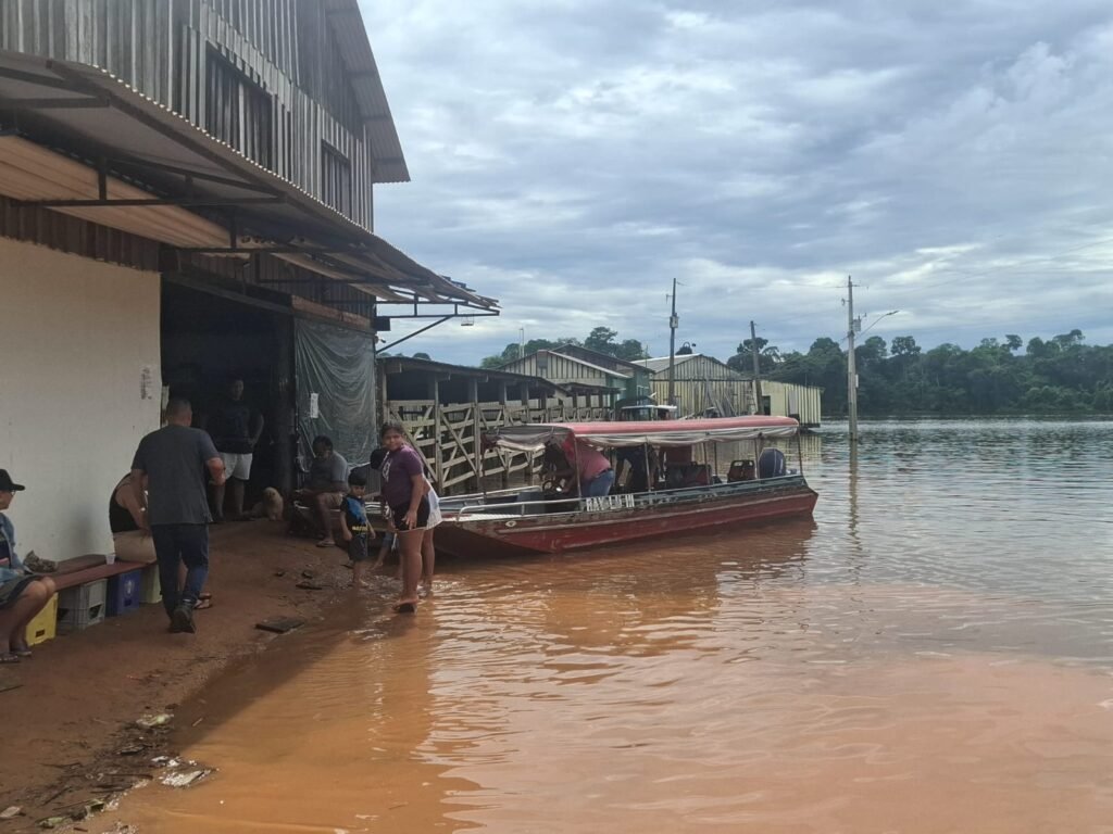WhatsApp-Image-2026-04-27-at-12_50_53-1-1024x768 Rio Madeira ultrapassa cota de alerta e Porto Velho decreta situação de emergência