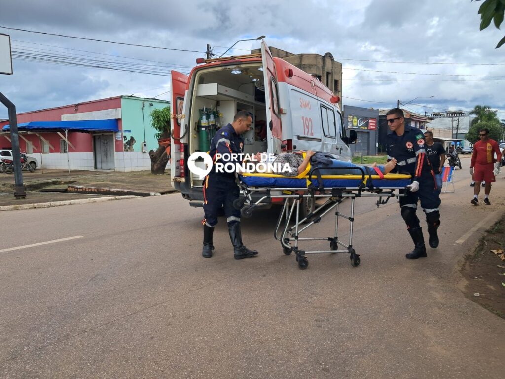 6d7a4e83-ffae-4970-927b-b97b35014c6b-1024x768 Colisão entre moto e carro deixa passageira ferida em Porto Velho