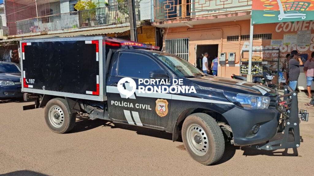 83947B2E-2C5C-4C34-AC25-845CE612D989-1024x576 Homem é morto a tiros na região do Cai N’Água em Porto Velho